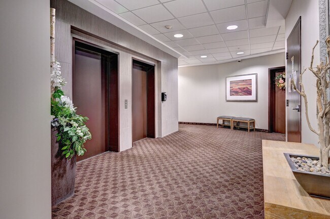 Photo du bâtiment - Gummer Building Apartments