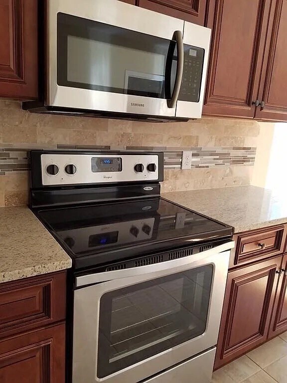 Foto del edificio - 121 Winfield St