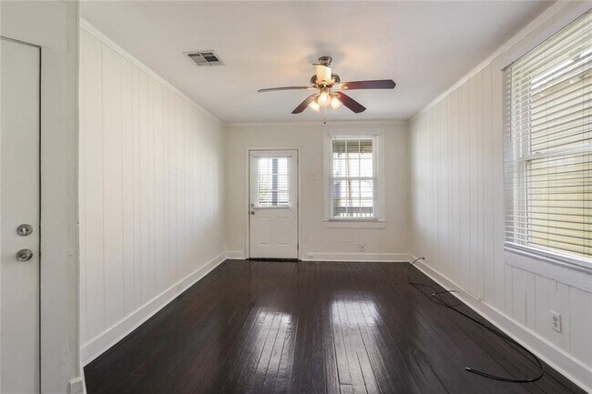 Foto del edificio - 3432 Danneel St