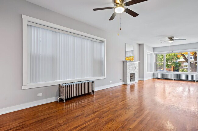 Foto del edificio - 7411 S King Dr