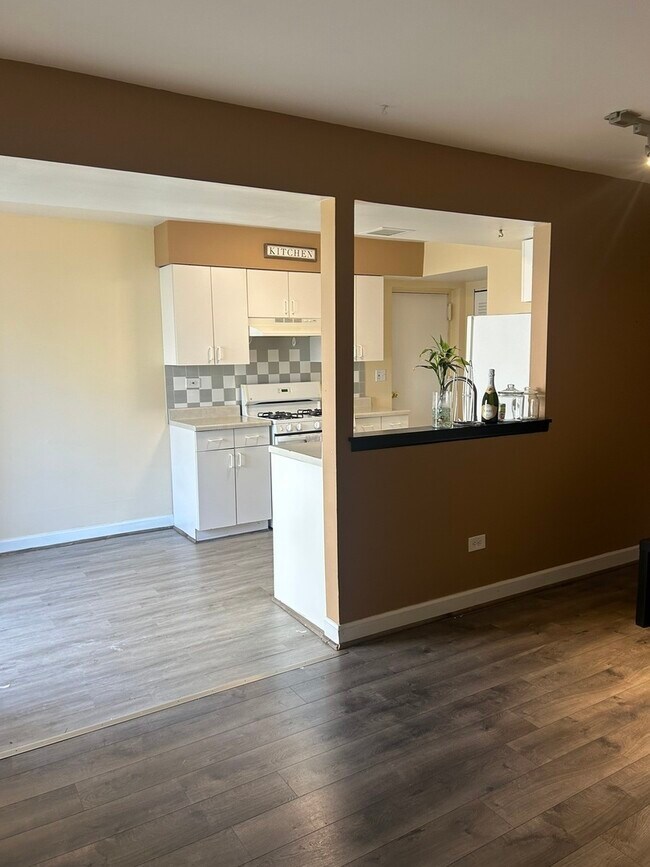 Foto del edificio - 1319 Wye Ct