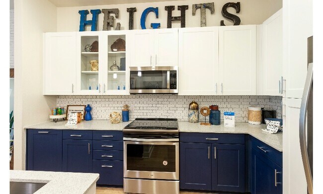 Photo - Up to 6 Weeks Free + Luxury Living Awaits! Apartment