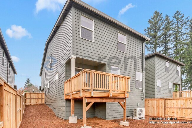 Foto del edificio - 1509 NE 121st Ave