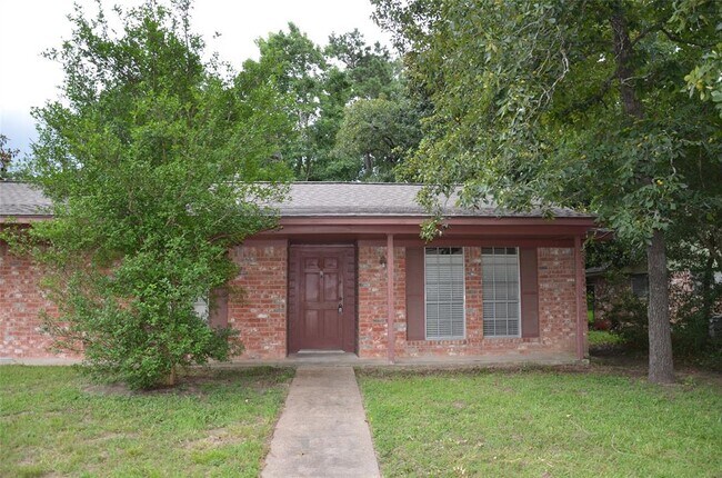 Foto del edificio - 151 Greenleaf Ln