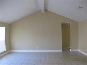 Foto del edificio - 14819 Selwyn Dr
