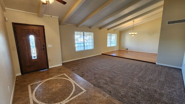 Building Photo - Remarkable horse property with HUGE yard!