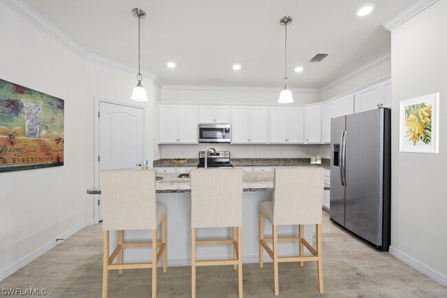 Building Photo - 9564 Albero Ct