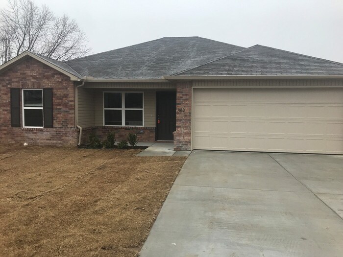 Primary Photo - 3810 Rosebud Ln