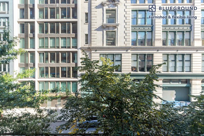 Foto del edificio - 120 W 21st St