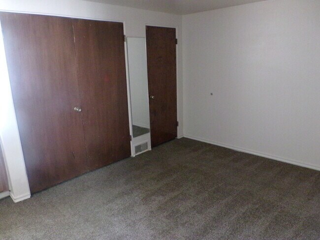 Building Photo - Cozy Northside Apartment 1 Bedroom/1 Bath ...