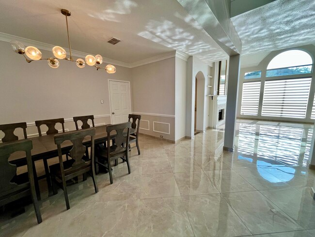 Building Photo - 3109 Glenmere Ct