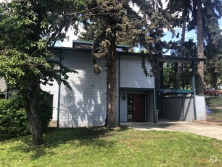 Building Photo - 1007 NW Bryant St