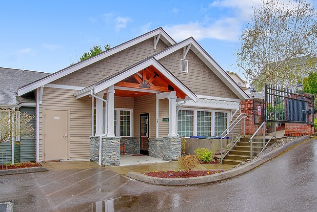 Building Photo - Norpoint Village - 55+ Community