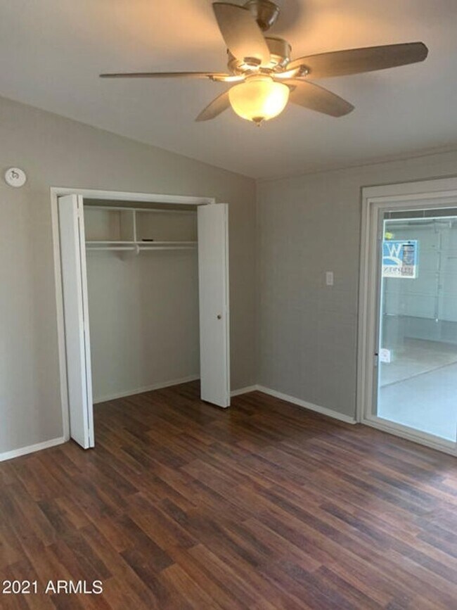 Building Photo - Adult Community - 1 Bed, 1 Bath in Sun City