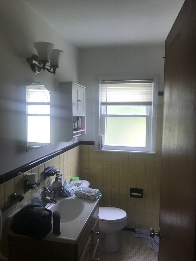Foto del edificio - 26040 Hampden St