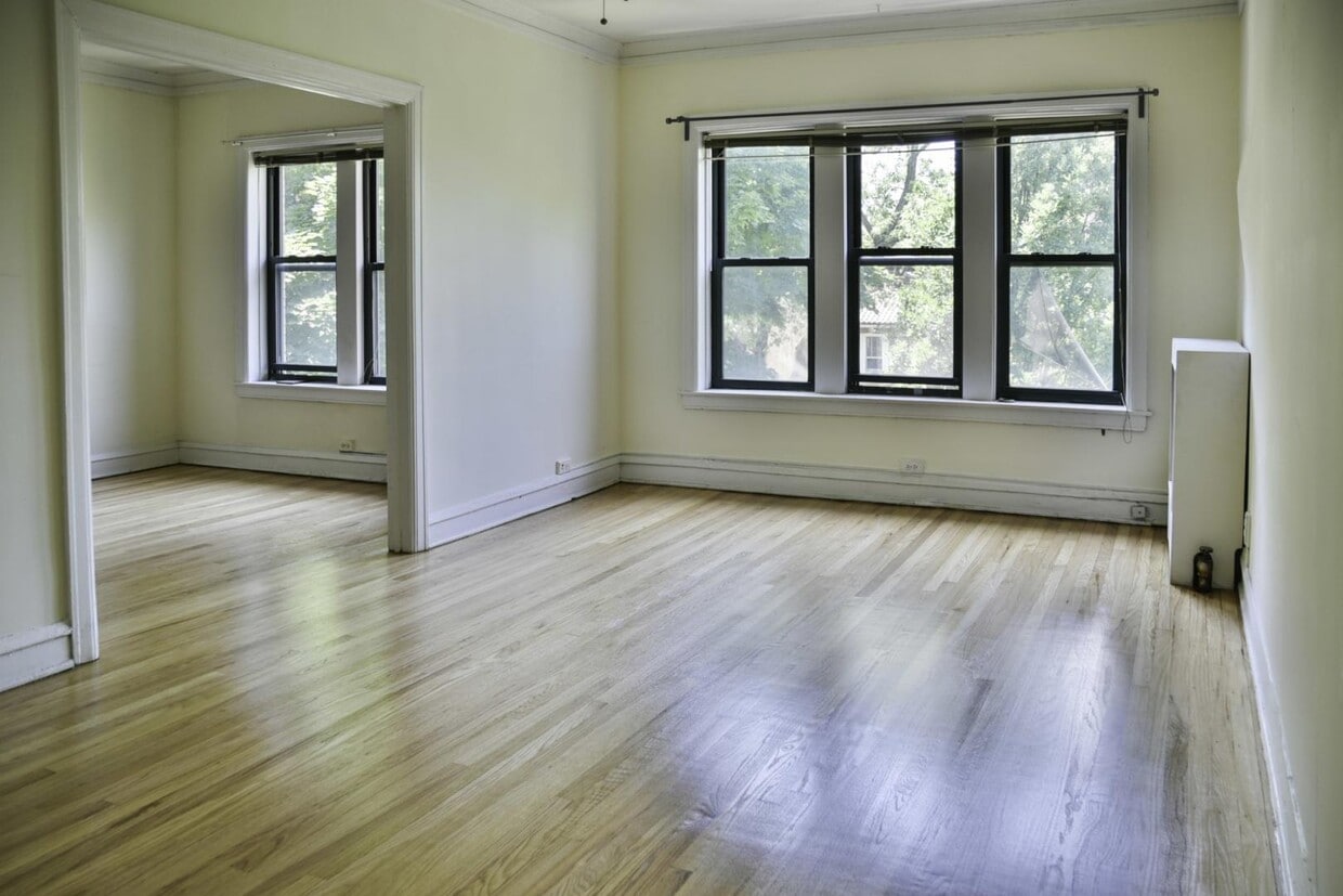 Photo - 4837 North Wolcott Avenue #3A