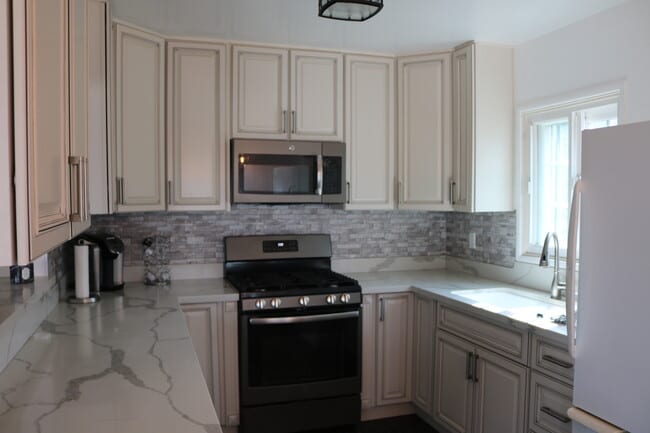 Building Photo - 951 McCarthy Ct