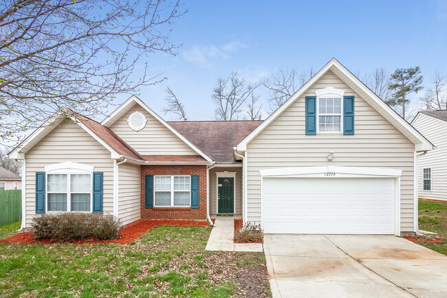 Building Photo - 12330 Summer Creek Ln