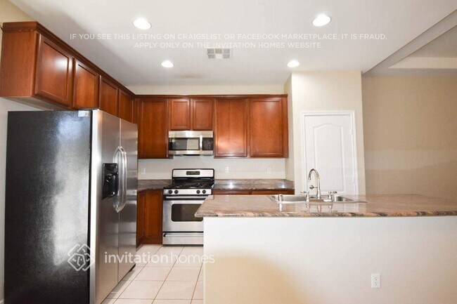 Foto del edificio - 4013 Keasberry Ave