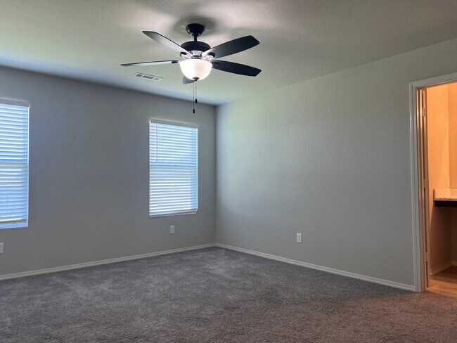 Building Photo - 107 Sunland Dr, Beebe AR 72012 - Very nice...
