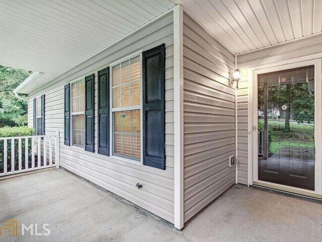 Foto del edificio - 2804 James Henry Dr