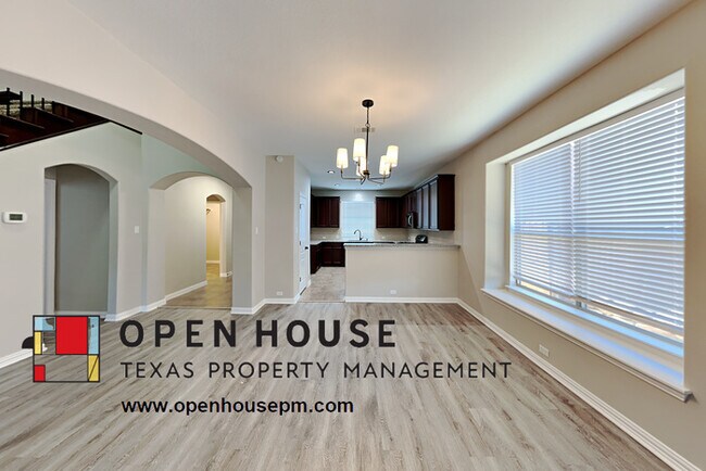 Foto del edificio - 501 Eagle Glen Ln, Keller