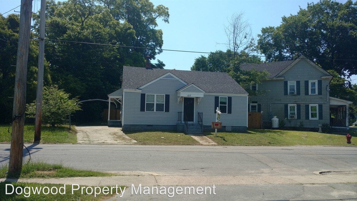 Primary Photo - 3 br, 1 bath House - 107 Roanoke Avenue