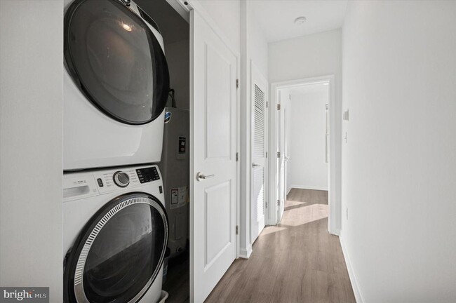 Foto del edificio - 4131 Cambridge St