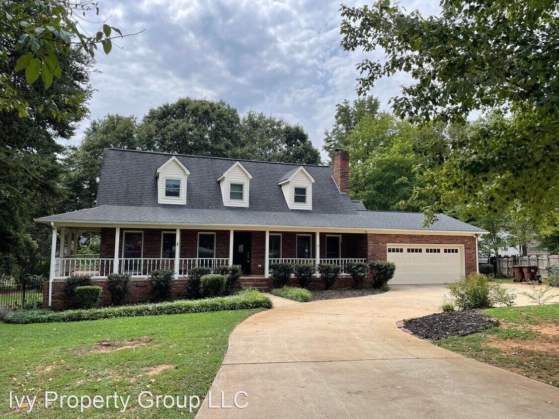 3509 Chapelview Ct, Denver, NC 28037 House Rental in Denver, NC