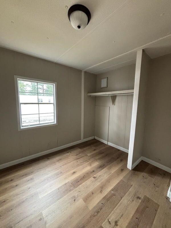 Building Photo - 606 Fernwood Ln