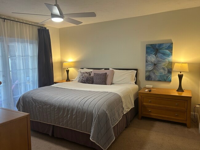 Building Photo - 409 35th St