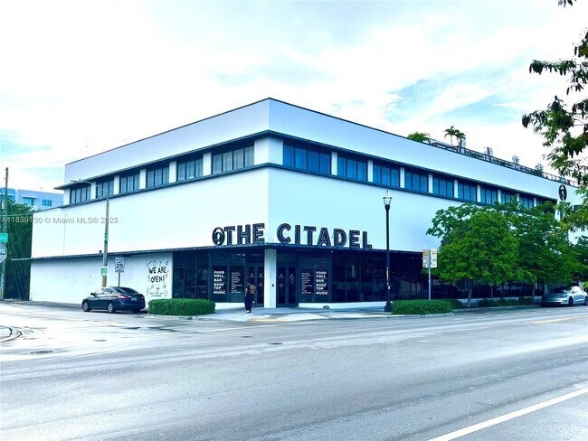 Foto del edificio - 7516 NE 1st Ave