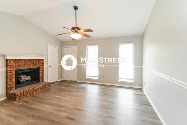 Foto del edificio - 3 Bedroom Pet-Friendly Home in Olive Branch, MS with Main Street Renewal