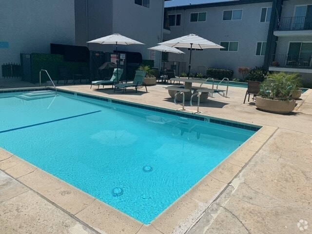 Building Photo - Mountain View Manor Apartments