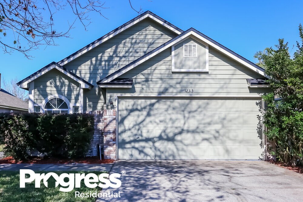 12313 Mastin Cove Rd, Jacksonville, FL 32225 House Rental in