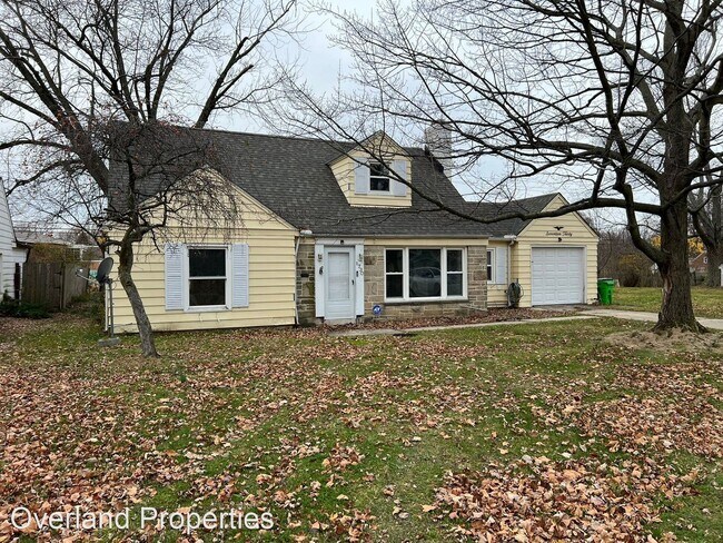 Building Photo - 4 br, 2 bath House - 1730 E 236th St