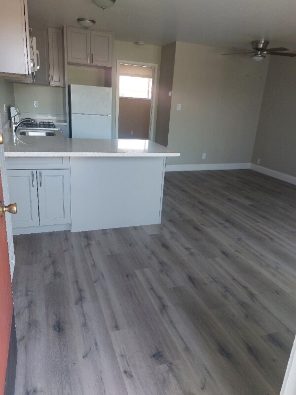 Primary Photo - 5412 Claremont Ave