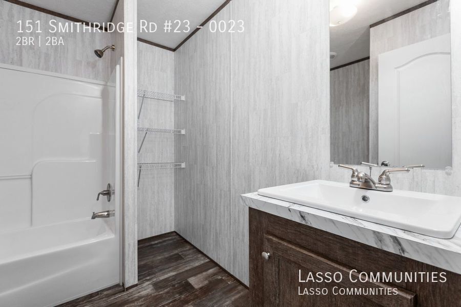 Foto del edificio - 151 Smith Ridge Rd