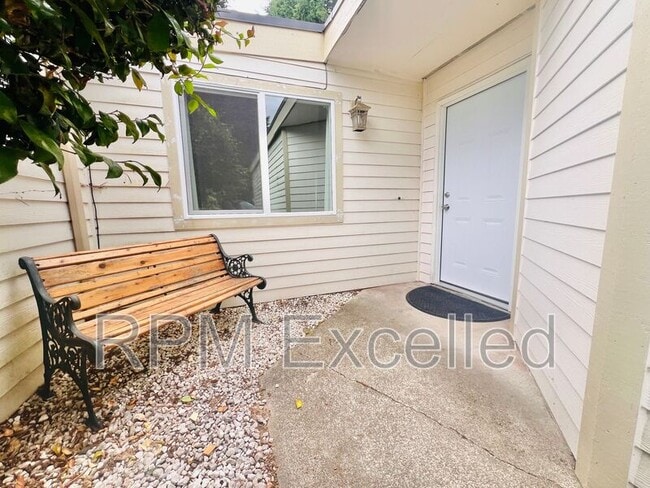Building Photo - 13713 SE 258th Pl