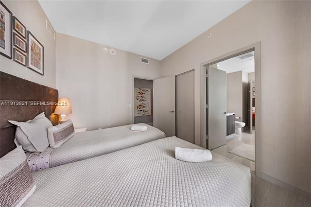 Foto del edificio - 480 NE 31st St