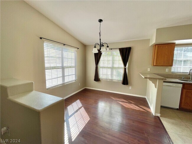 Building Photo - 520 Arrowhead Trail