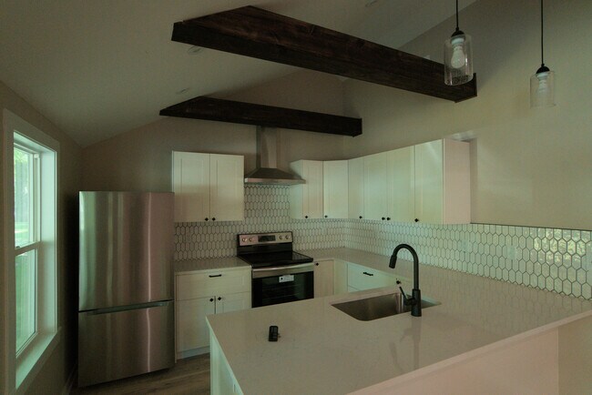Foto del edificio - 2039 Rhode Island St