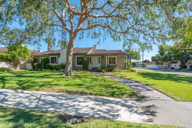 Building Photo - 1474 Vandyke Rd