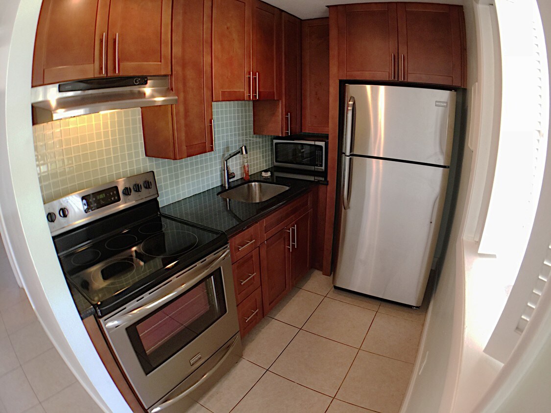 715 NW 30th Ct, Wilton Manors, FL 33311 Condo for Rent in Wilton