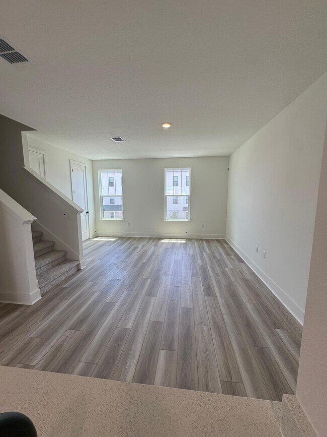 Building Photo - 15069 Groveside Rd