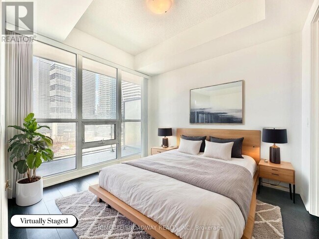 Photo du bâtiment - 2200-2200 Lake Shore Blvd W