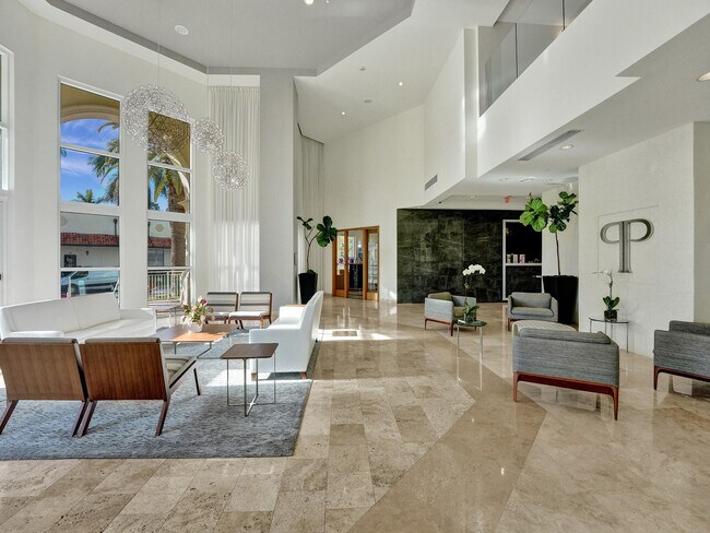 Foto del edificio - 99 SE Mizner Blvd