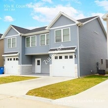Building Photo - 934 N Ct St