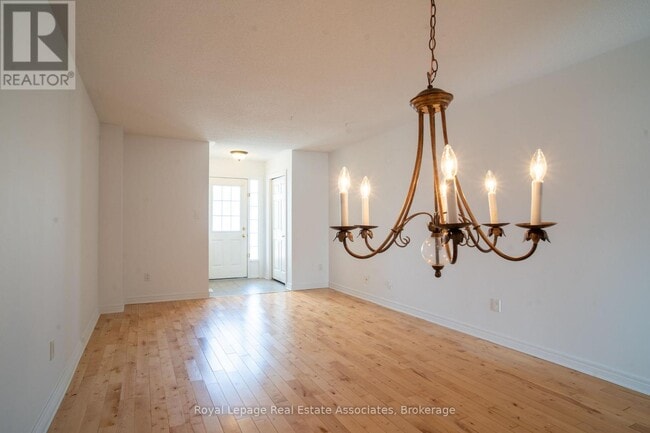 Building Photo - 2382 Sequoia Way