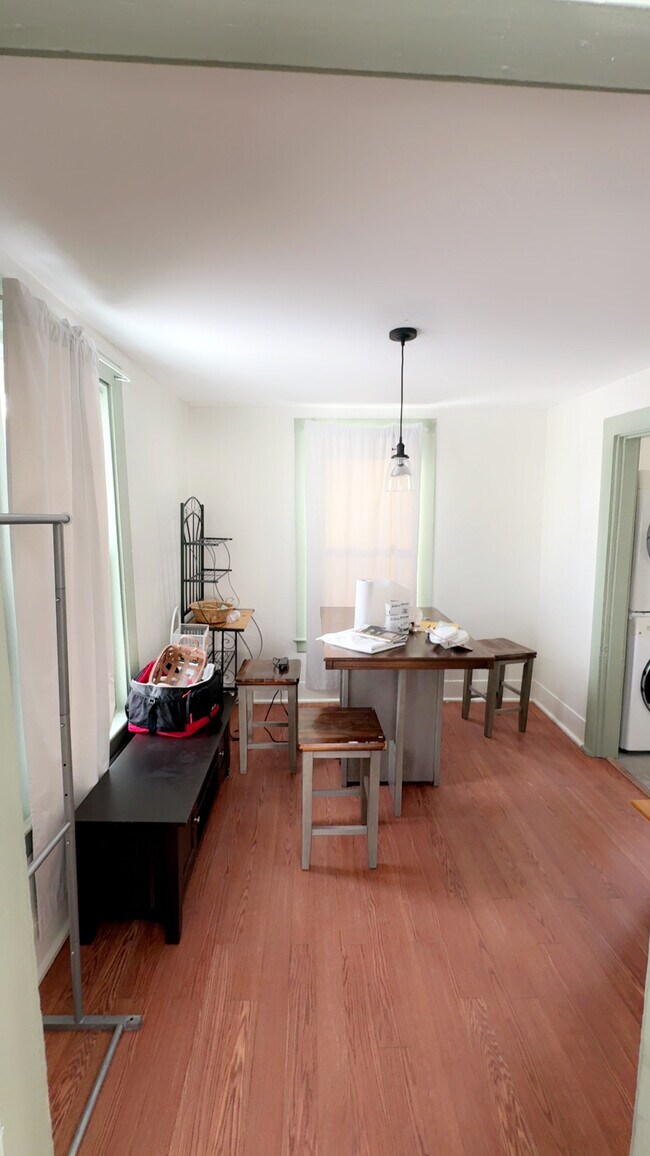 Foto del edificio - 78 Webster Ave